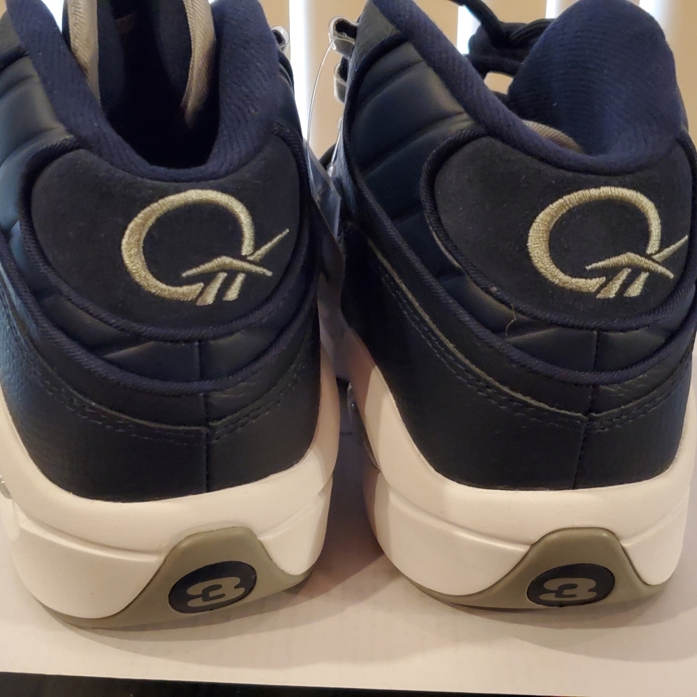 Reebok Question Mid Georgetown - Picture 3 of 5